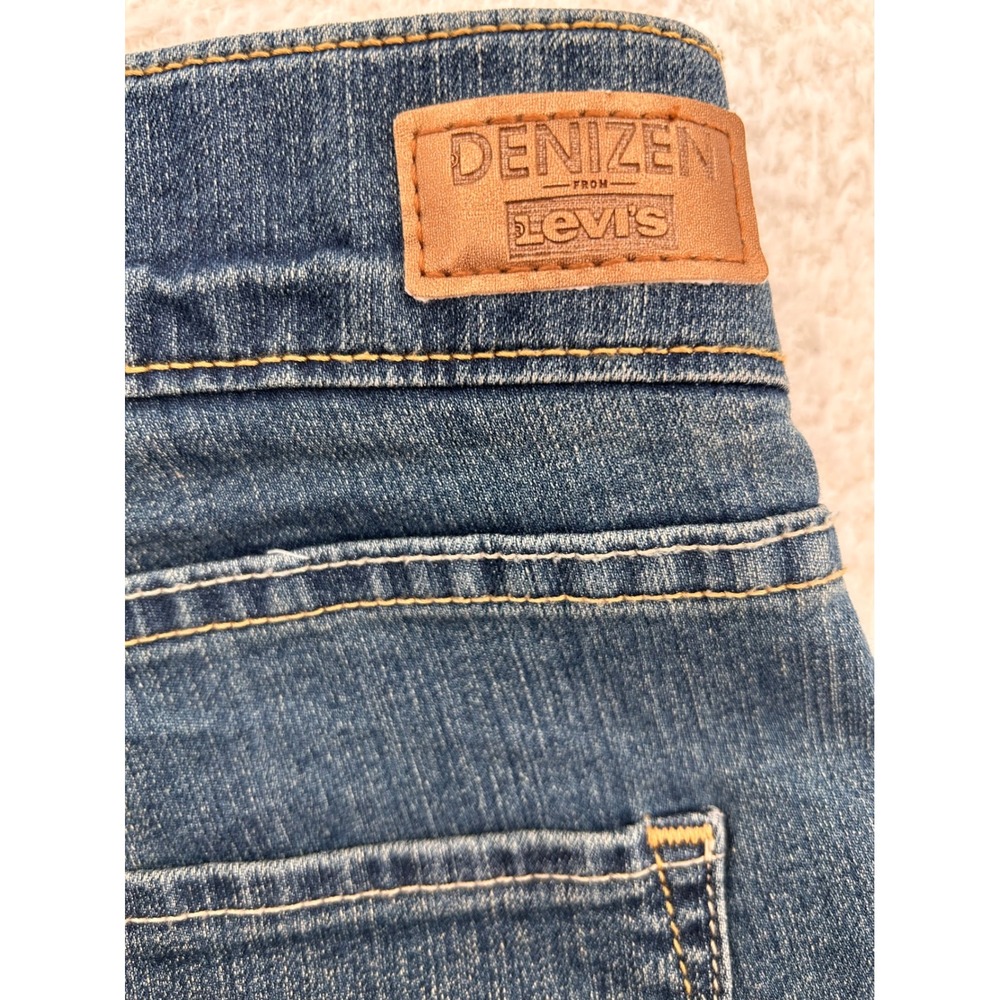 Denizen from Levis Modern Pull-On Crop Jeans Medium Wash Blue Size 18 - Picture 3 of 7
